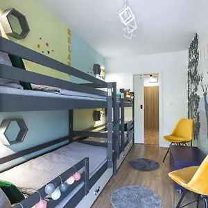 Słoneczny Z Widokiem Na Góry Apartament